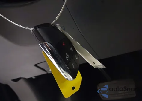 2022 Chevrolet Silverado 1500 4Wd Short Bed Ltz from USA, damaged, VIN 1GCUDGED9NZ539780